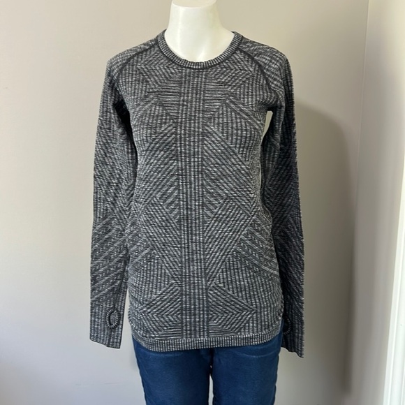 Lululemon Rest Less Pullover Heathered Black long sleeve Thumb Holes Sz 6 - Picture 1 of 9